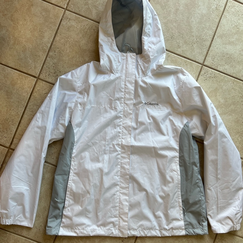 NWOT Columbia Rain Coat